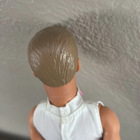 Barbie 2012 Mattel Ken Groom Doll Pink Bow tie - Picture 7 of 12